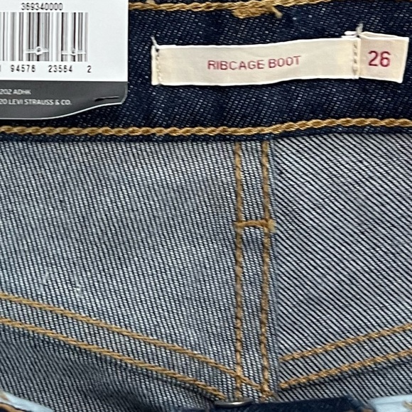 NWT Levi’s Ribcage High Rise Bootcut Jeans in High Key Dark Wash - Picture 10 of 13